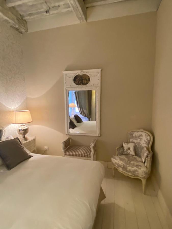 White Florence Suite Eksteriør bilde