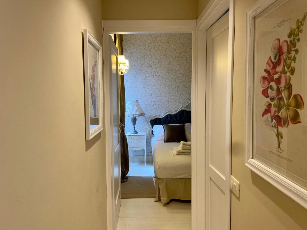 White Florence Suite Eksteriør bilde