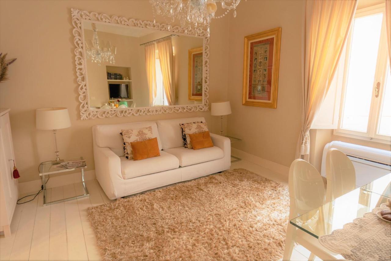 White Florence Suite Eksteriør bilde