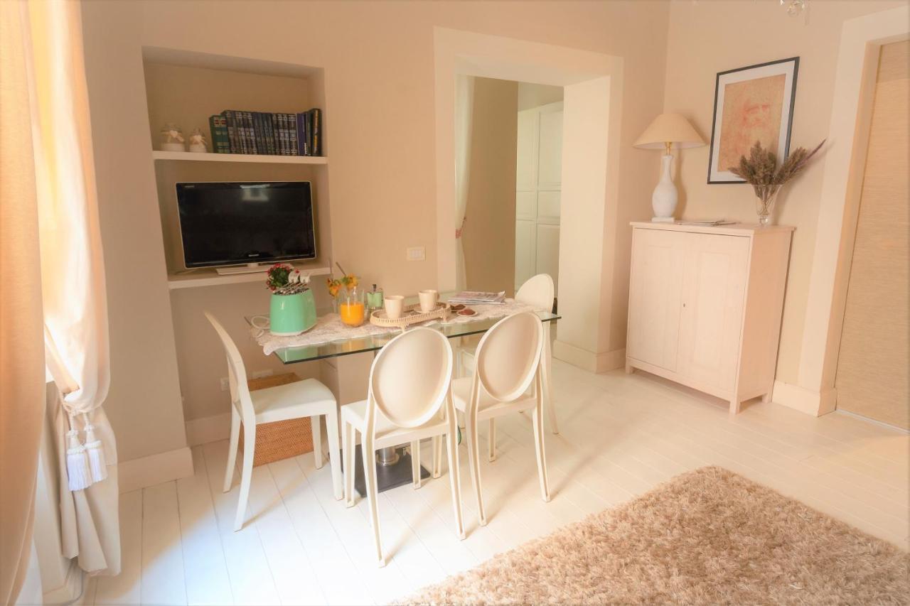 White Florence Suite Eksteriør bilde