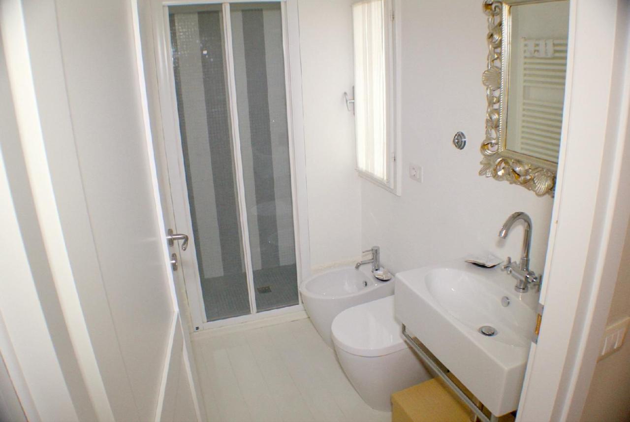 White Florence Suite Eksteriør bilde